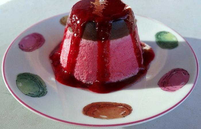 Rgime Dukan (recette minceur) : Pink and black bliss (coeur de framboises au chocolate custard) #dukan https://www.proteinaute.com/recette-pink-and-black-bliss-coeur-de-framboises-au-chocolate-custard-10066.html