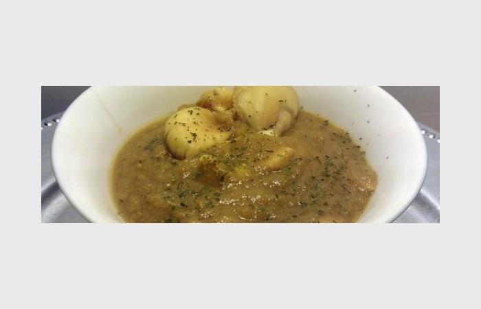 Rgime Dukan (recette minceur) : Soupe de poulet, potiron, champignons des bois aux saveurs de chtaigne #dukan https://www.proteinaute.com/recette-soupe-de-poulet-potiron-champignons-des-bois-aux-saveurs-de-chataigne-10076.html