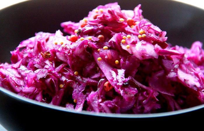 Coleslaw rose au gingembre (choux rouge)