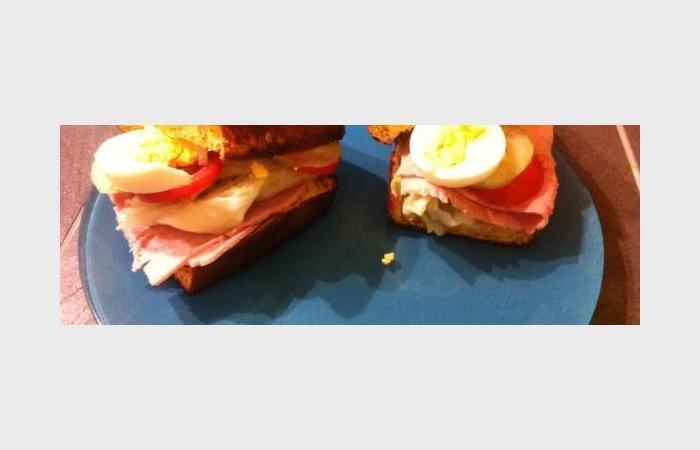Rgime Dukan (recette minceur) : Sandwich  jambon - oeuf dur - crudits #dukan https://www.proteinaute.com/recette-sandwich-jambon-oeuf-dur-crudites-10162.html