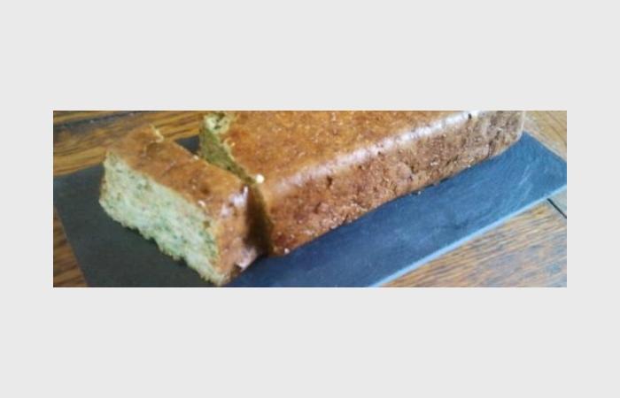 Rgime Dukan (recette minceur) : Cake moelleux surimi courgette oignon #dukan https://www.proteinaute.com/recette-cake-moelleux-surimi-courgette-oignon-10415.html
