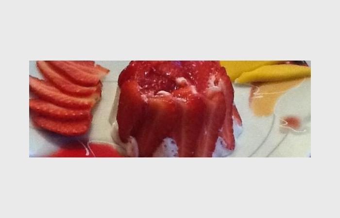 Rgime Dukan (recette minceur) : Mousse de fromage blanc aux fraises en carpaccio  #dukan https://www.proteinaute.com/recette-mousse-de-fromage-blanc-aux-fraises-en-carpaccio-10474.html