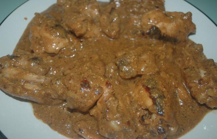 Rgime Dukan (recette minceur) : Poulet sauce aigre douce (sauce caramel pimente) #dukan https://www.proteinaute.com/recette-poulet-sauce-aigre-douce-sauce-caramel-pimentee-10487.html