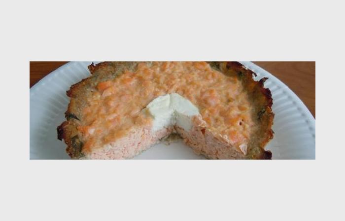 Rgime Dukan (recette minceur) : Tarte au saumon avec sa pte de poireaux #dukan https://www.proteinaute.com/recette-tarte-au-saumon-avec-sa-pate-de-poireaux-10585.html