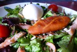 Recette Dukan : Salade marine aux oeufs de cabillaud fums