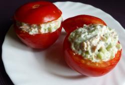 Recette Dukan : Tomates farcies au concombre et saumon ou truite