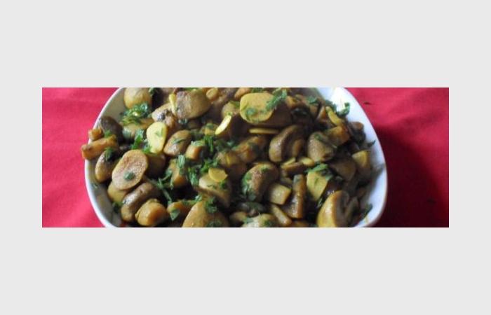 Rgime Dukan (recette minceur) : Champignons  l'ail #dukan https://www.proteinaute.com/recette-champignons-a-l-ail-10973.html