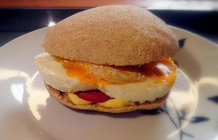 Rgime Dukan (recette minceur) : Egg'n'bacon muffin #dukan https://www.proteinaute.com/recette-egg-n-bacon-muffin-11215.html