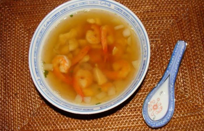 Rgime Dukan (recette minceur) : Soupe japonaise #dukan https://www.proteinaute.com/recette-soupe-japonaise-1122.html