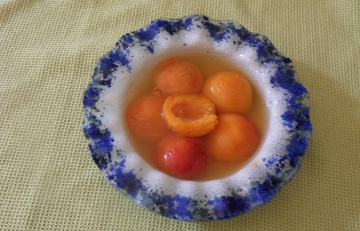 Rgime Dukan (recette minceur) : Abricots menthe/basilic #dukan https://www.proteinaute.com/recette-abricots-menthe-basilic-11590.html