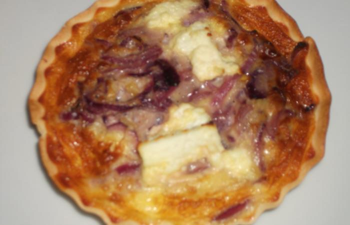 Rgime Dukan (recette minceur) : Tarte  l'oignon  la brousse  #dukan https://www.proteinaute.com/recette-tarte-a-l-oignon-a-la-brousse-12456.html