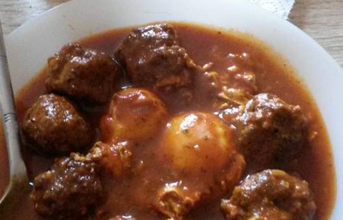 Rgime Dukan (recette minceur) : Boulettes de boeuf sauce tomate #dukan https://www.proteinaute.com/recette-boulettes-de-boeuf-sauce-tomate-12817.html