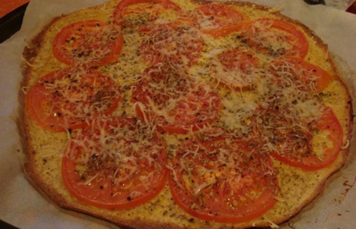 Rgime Dukan (recette minceur) : Pizza  la tomate #dukan https://www.proteinaute.com/recette-pizza-a-la-tomate-1501.html