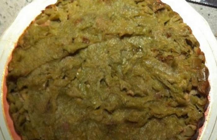 Rgime Dukan (recette minceur) : Sublime tarte tatin  la rhubarbe #dukan https://www.proteinaute.com/recette-sublime-tarte-tatin-a-la-rhubarbe-1605.html