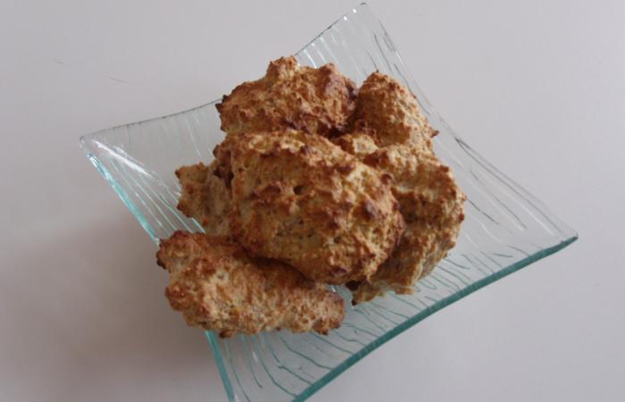 Rgime Dukan (recette minceur) : Rochers noix de coco qui croustillent #dukan https://www.proteinaute.com/recette-rochers-noix-de-coco-qui-croustillent-3078.html