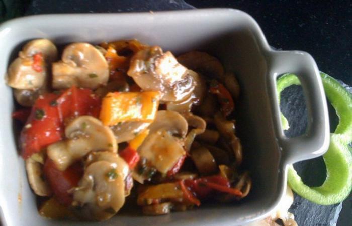 Rgime Dukan (recette minceur) : Pole de champignons poivrons grills #dukan https://www.proteinaute.com/recette-poelee-de-champignons-poivrons-grilles-3529.html