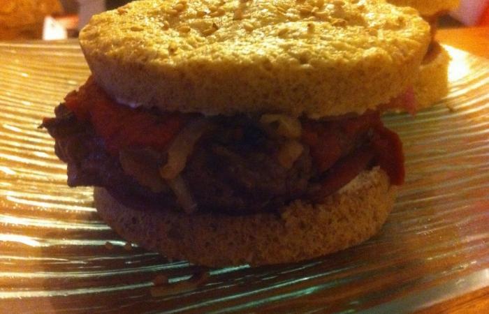 Rgime Dukan (recette minceur) : Hamburger dlicieux #dukan https://www.proteinaute.com/recette-hamburger-delicieux-4334.html
