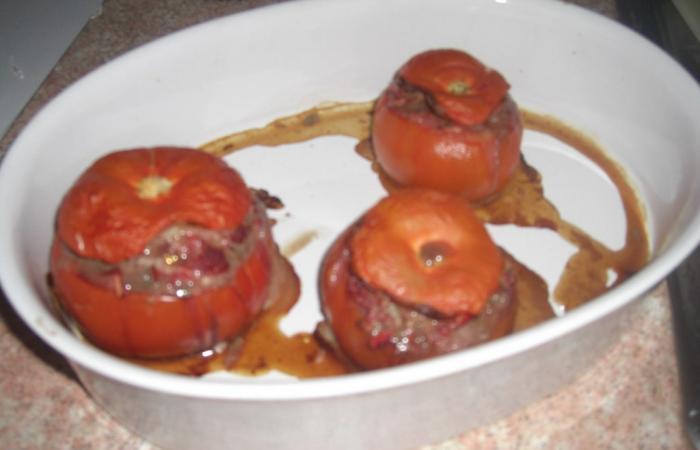 Rgime Dukan (recette minceur) : Tomates farcies trop bonnes #dukan https://www.proteinaute.com/recette-tomates-farcies-trop-bonnes-4347.html