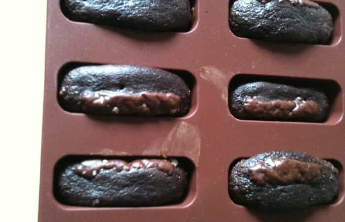 Régime Dukan (recette minceur) : Petits gateaux crousti moelleux au cacao #dukan https://www.proteinaute.com/recette-petits-gateaux-crousti-moelleux-au-cacao-5032.html