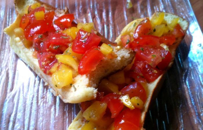 Rgime Dukan (recette minceur) : Bruschetta tomate et poivron #dukan https://www.proteinaute.com/recette-bruschetta-tomate-et-poivron-5057.html