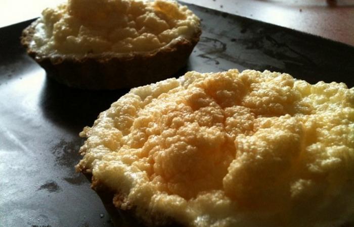 Rgime Dukan (recette minceur) : Tartelettes au citron meringue et sans tolr #dukan https://www.proteinaute.com/recette-tartelettes-au-citron-meringuee-et-sans-tolere-5092.html