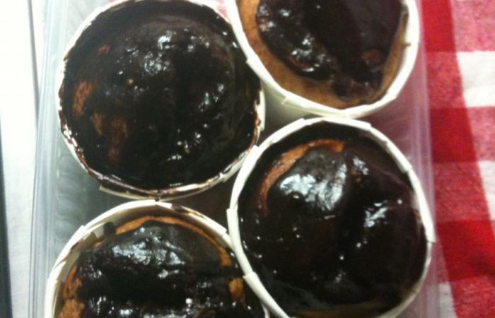 Rgime Dukan (recette minceur) : Cupcakes  la cannelle fourr au 'Dudutella' #dukan https://www.proteinaute.com/recette-cupcakes-a-la-cannelle-fourre-au-dudutella-562.html