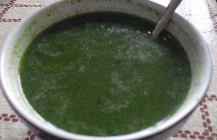 Rgime Dukan (recette minceur) : Soupe  la laitue #dukan https://www.proteinaute.com/recette-soupe-a-la-laitue-5931.html