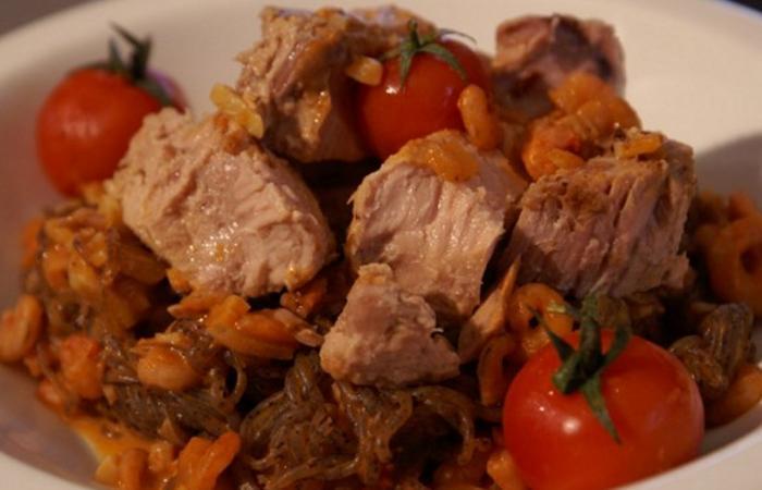 Régime Dukan (recette minceur) : Vermicelles de konjac tomato'thon #dukan https://www.proteinaute.com/recette-vermicelles-de-konjac-tomato-thon-6025.html