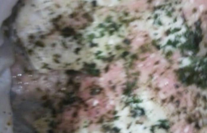 Rgime Dukan (recette minceur) : Filet de merlan aux chalotes en papillote #dukan https://www.proteinaute.com/recette-filet-de-merlan-aux-echalotes-en-papillote-6246.html