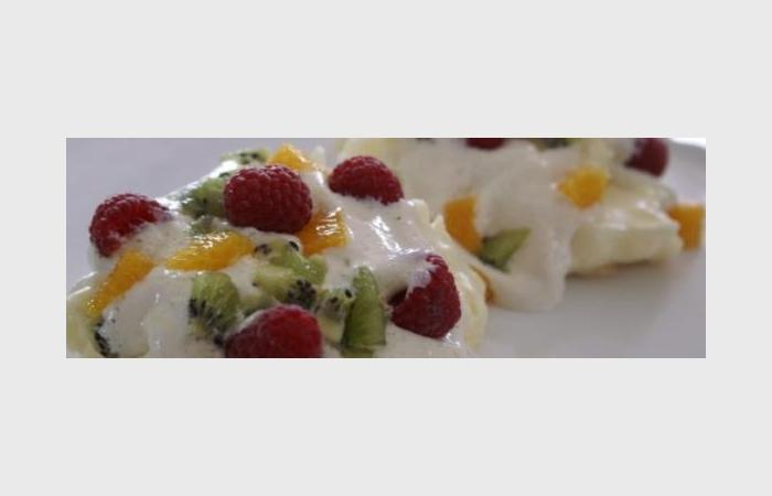 Rgime Dukan (recette minceur) : Pavlova (meringue, chantilly, fruits) #dukan https://www.proteinaute.com/recette-pavlova-meringue-chantilly-fruits-6494.html