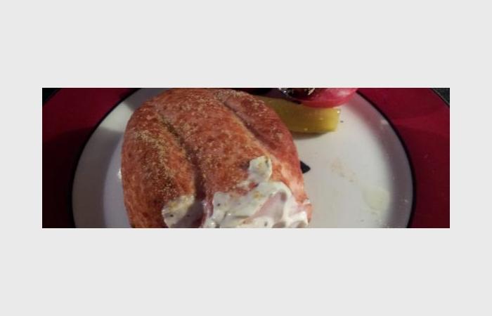 Rgime Dukan (recette minceur) : Filet de dinde farcie avec tomate cerise au fromage ail et fines herbes #dukan https://www.proteinaute.com/recette-filet-de-dinde-farcie-avec-tomate-cerise-au-fromage-ail-et-fines-herbes-6643.html