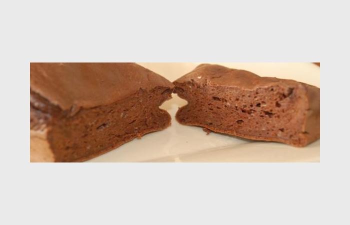 Rgime Dukan (recette minceur) : Gteau moelleux au chocolat qui dchire #dukan https://www.proteinaute.com/recette-gateau-moelleux-au-chocolat-qui-dechire-6796.html