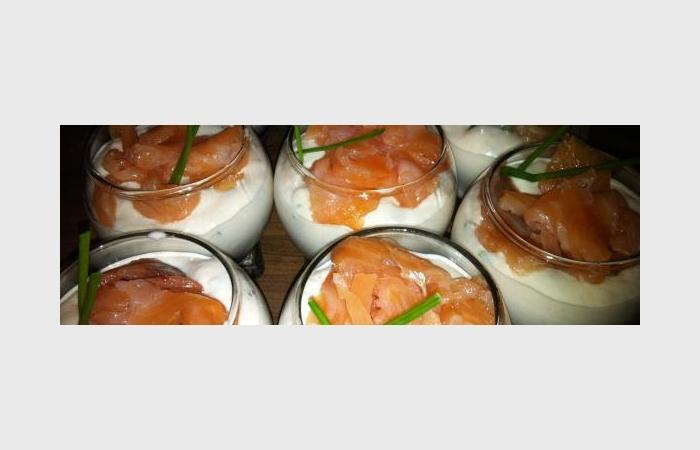 Rgime Dukan (recette minceur) : Verrine de mousseline de saumon #dukan https://www.proteinaute.com/recette-verrine-de-mousseline-de-saumon-7247.html