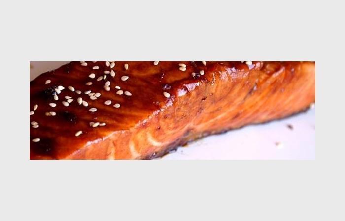 Rgime Dukan (recette minceur) : Saumon laqu  l'asiatique #dukan https://www.proteinaute.com/recette-saumon-laque-a-l-asiatique-7254.html