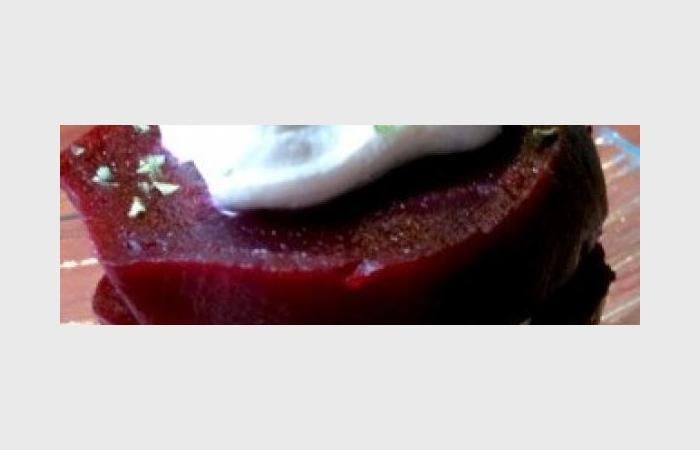 Rgime Dukan (recette minceur) : Millefeuilles de betteraves au carr frais' poivres et baies roses' #dukan https://www.proteinaute.com/recette-millefeuilles-de-betteraves-au-carre-frais-poivres-et-baies-roses-7605.html