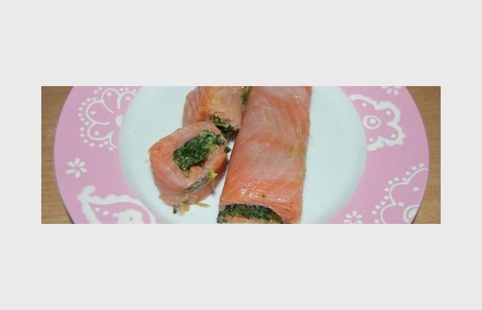 Rgime Dukan (recette minceur) : Maki de saumon/pinard #dukan https://www.proteinaute.com/recette-maki-de-saumon-epinard-7715.html