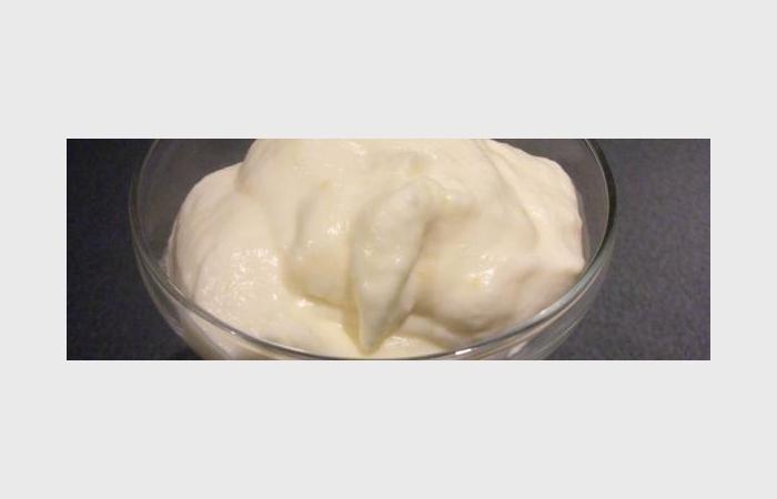 Rgime Dukan (recette minceur) : Mousse (glace ou pas) au citron #dukan https://www.proteinaute.com/recette-mousse-glacee-ou-pas-au-citron-7807.html