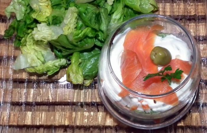 Rgime Dukan (recette minceur) : Verrine fraiche saumon surimi #dukan https://www.proteinaute.com/recette-verrine-fraiche-saumon-surimi-794.html