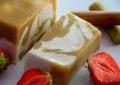 Recette Dukan : Terrine marbre  la rhubarbe (au tofu soyeux sans oeuf)