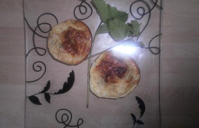 Rgime Dukan (recette minceur) : Mini muffins mozarella et menthe #dukan https://www.proteinaute.com/recette-mini-muffins-mozarella-et-menthe-8972.html