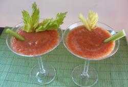 Recette Dukan : Cocktail Virgin Mary / bloody Mary (jus de tomate au cleri)