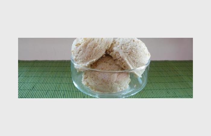 Rgime Dukan (recette minceur) : Glace  la fve tonka vanille et brisures de moelleux cacahutes #dukan https://www.proteinaute.com/recette-glace-a-la-feve-tonka-vanillee-et-brisures-de-moelleux-cacahuetes-9112.html