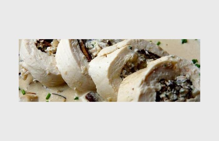 Rgime Dukan (recette minceur) : Rouls, saltimbocca ou involtini aux champignons et St Pierrellin #dukan https://www.proteinaute.com/recette-roules-saltimbocca-ou-involtini-aux-champignons-et-st-pierrellin-9123.html