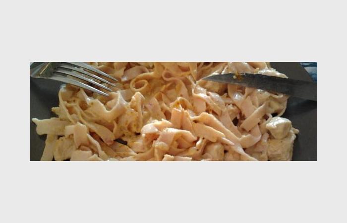 Rgime Dukan (recette minceur) : Tagliatelles de dinde au curry #dukan https://www.proteinaute.com/recette-tagliatelles-de-dinde-au-curry-9880.html