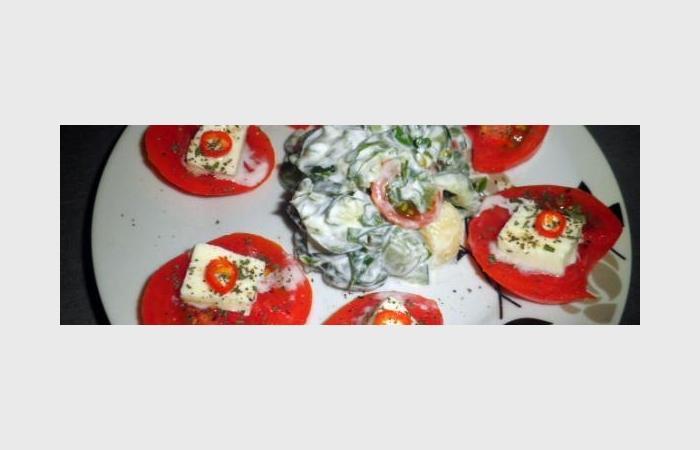 Rgime Dukan (recette minceur) : Tomate-mozza sans mozza et Tzatziki  #dukan https://www.proteinaute.com/recette-tomate-mozza-sans-mozza-et-tzatziki-9888.html