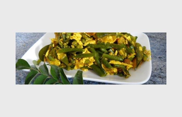 Rgime Dukan (recette minceur) : Tofu indien aux haricots verts (feuilles de curry) #dukan https://www.proteinaute.com/recette-tofu-indien-aux-haricots-verts-feuilles-de-curry-9921.html
