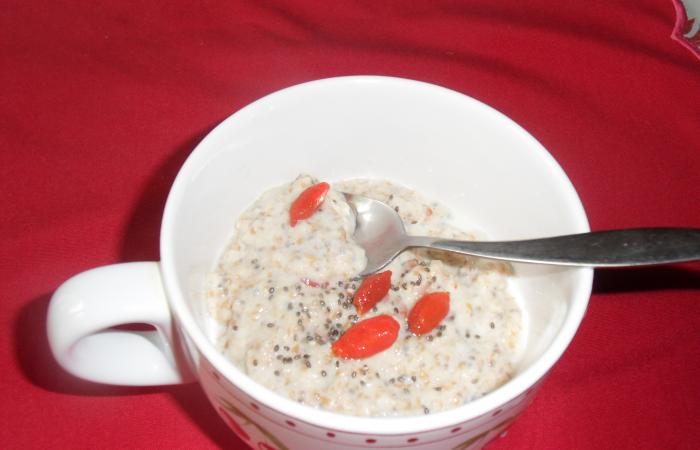 Rgime Dukan (recette minceur) : Porridge  Goji et graines de Chia  #dukan https://www.proteinaute.com/recette-porridge-goji-et-graines-de-chia-13327.html