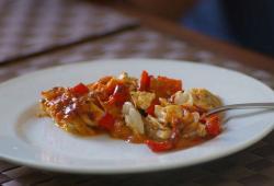 Recette Dukan : Filet de poisson  la tomate et aux poivrons