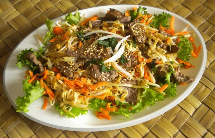 R�gime Dukan (recette minceur) : Salade chinoise au boeuf #dukan https://www.proteinaute.com/recette-salade-chinoise-au-boeuf-10012.html