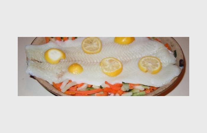 R�gime Dukan (recette minceur) : Filet de fl�tan aux limettes et sa julienne de l�gumes #dukan https://www.proteinaute.com/recette-filet-de-fletan-aux-limettes-et-sa-julienne-de-legumes-10064.html